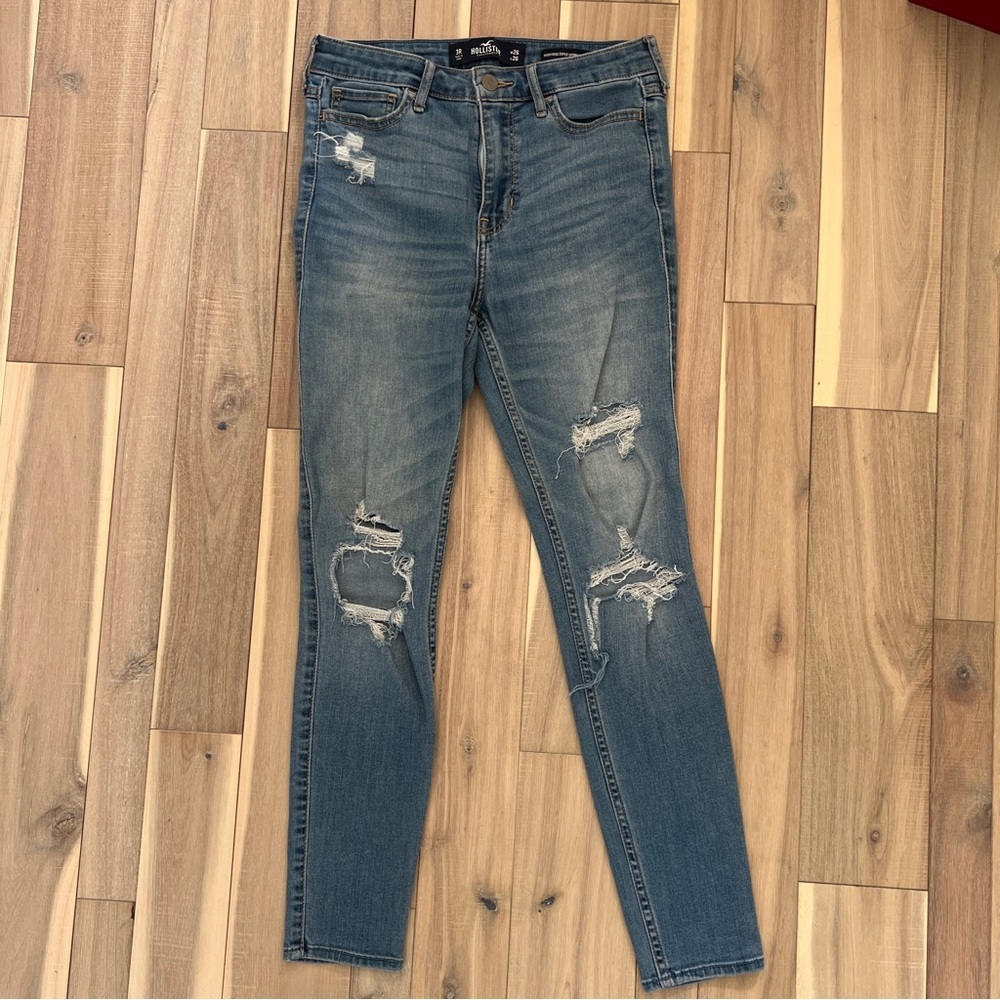 Women's Distressed Blue Jeans